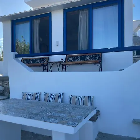 Antilio Chrisi Akti (Paros)